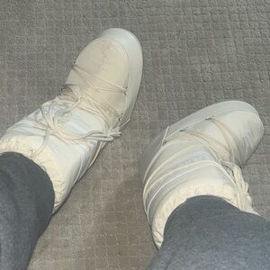 Moon Boot Cream Snow Boots